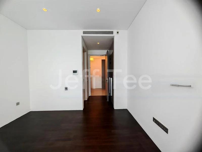 5 Bed Condo for Rent in  Tomlinson Heights - Image 3